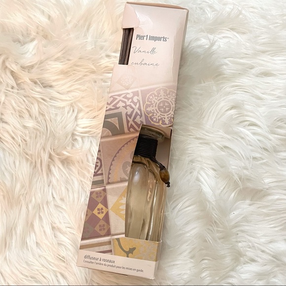 Pier 1 one imports cuban vanilla reed diffuser oil scent NEW IN BOX